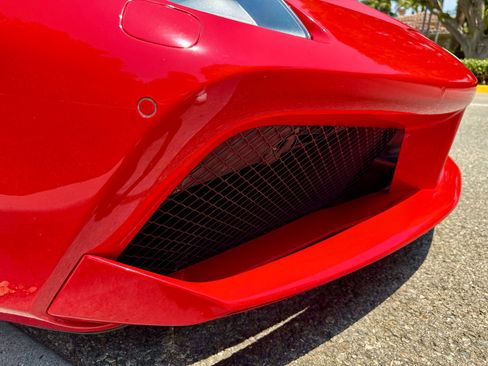 Used 2016 Ferrari 488 GTB image 96