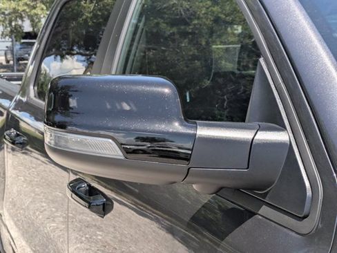 New 2026 RAM 1500 Laramie w/ Night Edition AWD/4WD image 11