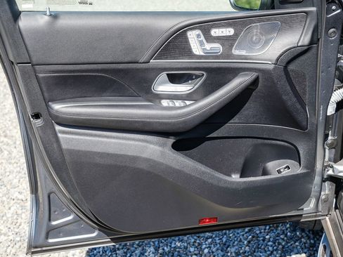 Certified 2023 Mercedes-Benz GLS 450 4MATIC image 19