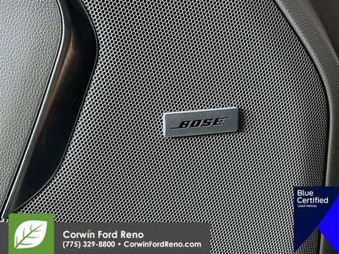 Used 2024 Chevrolet Suburban Z71 w/ Luxury Package image 23