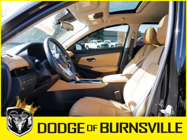 Used 2023 Nissan Sentra SV w/ SV Premium Package FWD image 13