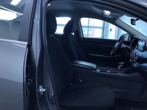 Used 2025 Nissan Sentra S FWD image 22