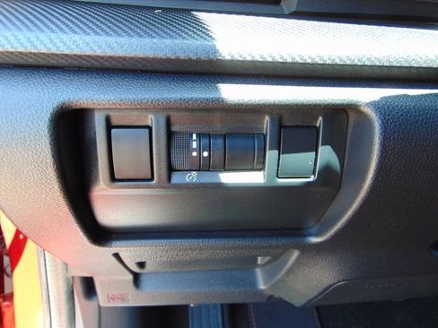 Certified 2024 Subaru Crosstrek 2.5i Limited w/ Crosstrek Mirror Package AWD/4WD image 19
