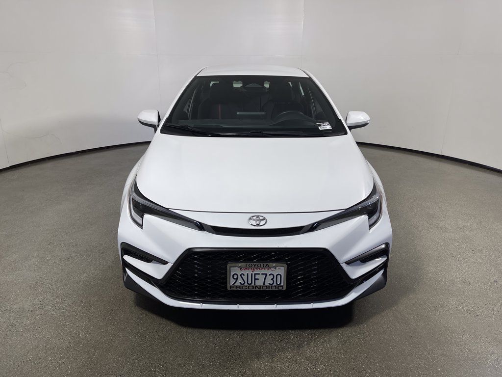 Certified 2025 Toyota Corolla SE FWD image 8