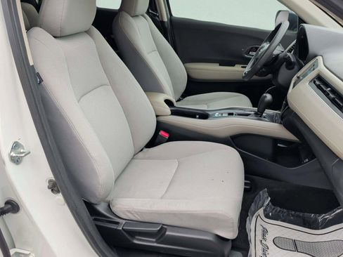 Used 2022 Honda HR-V EX image 22