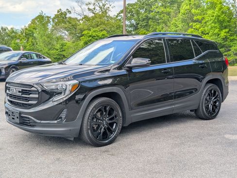 Used 2021 GMC Terrain SLT w/ Elevation Edition image 5