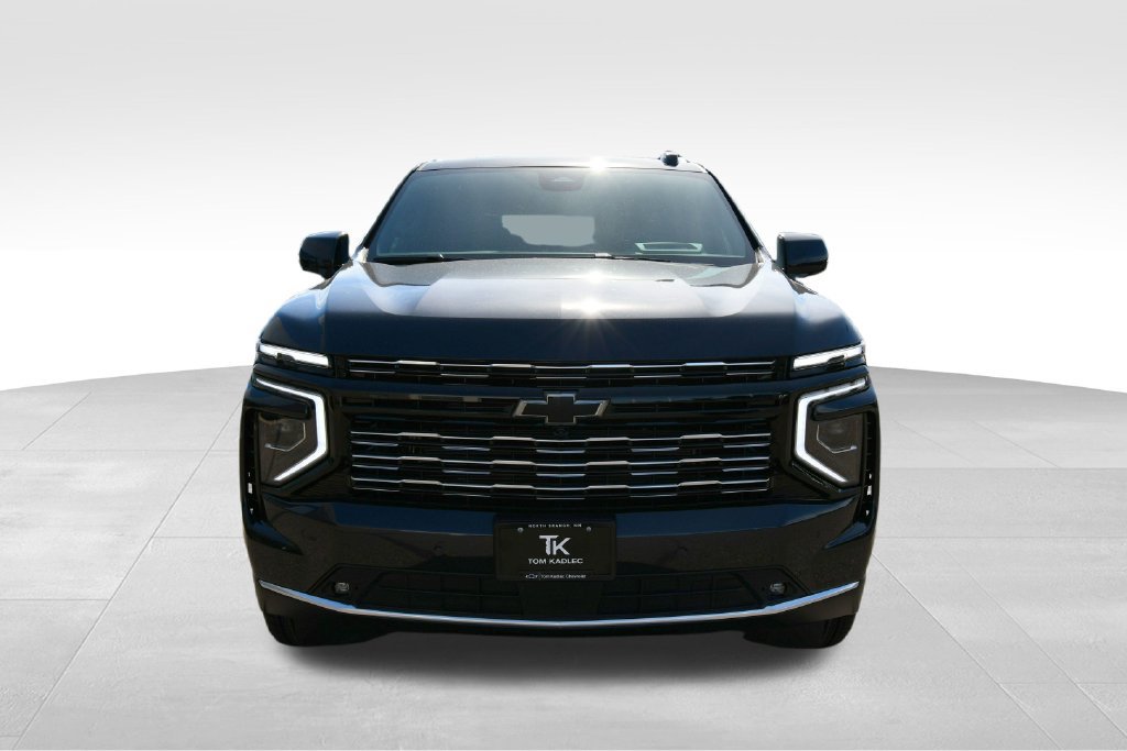 New 2026 Chevrolet Tahoe High Country w/ LPO, Illumination Package AWD/4WD image 9