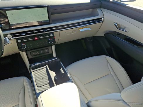 New 2026 Hyundai Tucson Limited image 11
