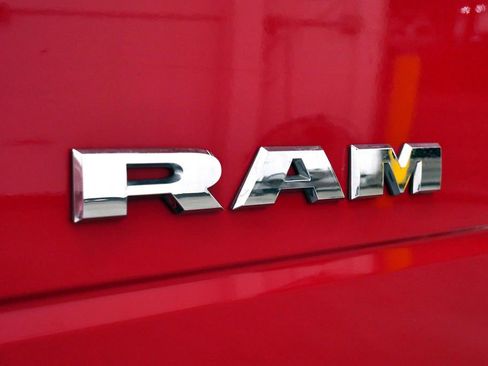Used 2020 RAM 3500 Big Horn image 10