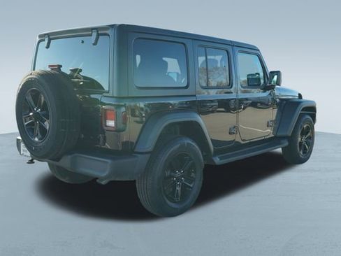 Used 2022 Jeep Wrangler Unlimited Sport image 9