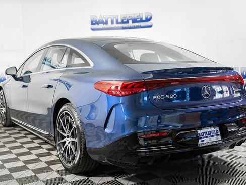 Used 2022 Mercedes-Benz EQS 580 4MATIC Sedan image 4