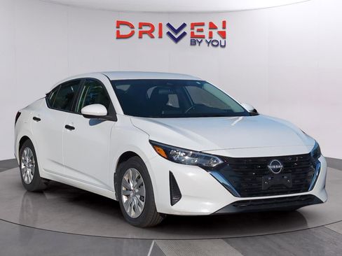 Used 2024 Nissan Sentra S FWD image 7