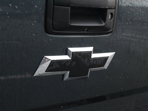 Used 2017 Chevrolet Silverado 1500 LT w/ All Star Edition image 34