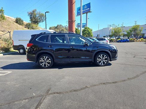 Used 2024 Subaru Forester Limited w/ Convenience Package AWD/4WD image 8
