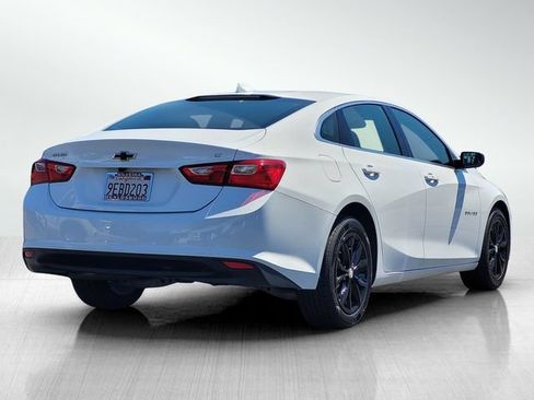 Used 2023 Chevrolet Malibu LT FWD image 4