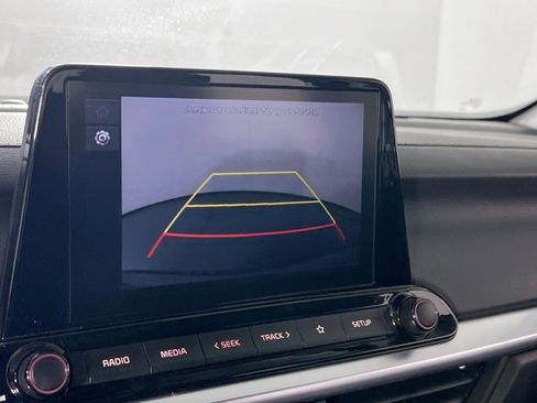 Used 2023 Kia Forte LXS image 13