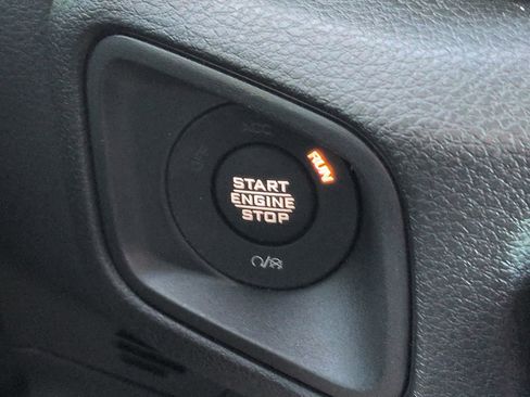 Certified 2025 Jeep Wrangler Sport S image 24