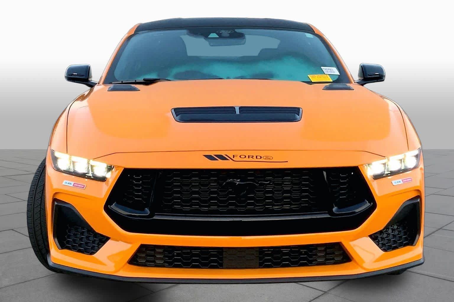 Used 2026 Ford Mustang GT Premium RWD image 4