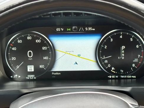 Used 2016 Volvo XC90 T6 Momentum w/ Momentum Plus Package AWD/4WD image 23