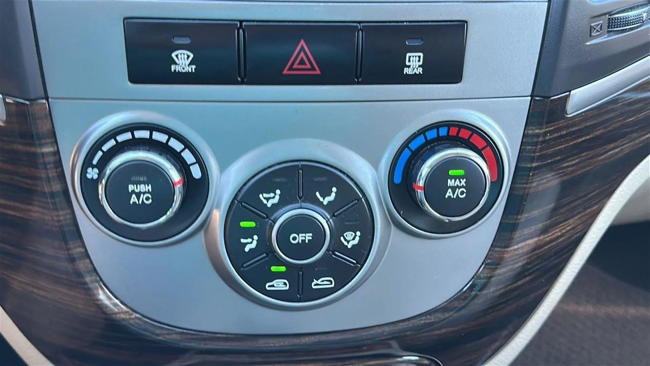 Used 2010 Hyundai Santa Fe GLS FWD image 44