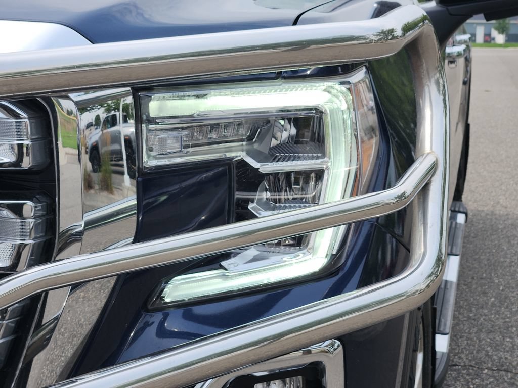 Used 2021 GMC Sierra 1500 SLT w/ SLT Premium Plus Package AWD/4WD image 36