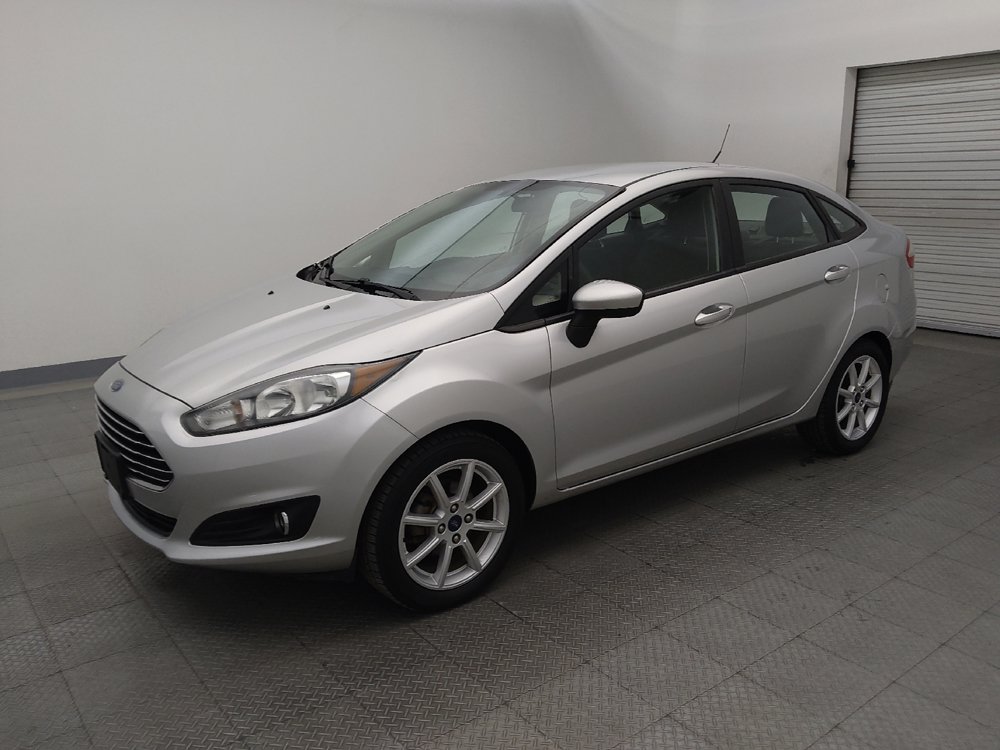 Used 2019 Ford Fiesta SE w/ Equipment Group 201A FWD image 2