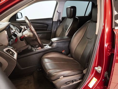 Used 2017 GMC Terrain SLT image 4