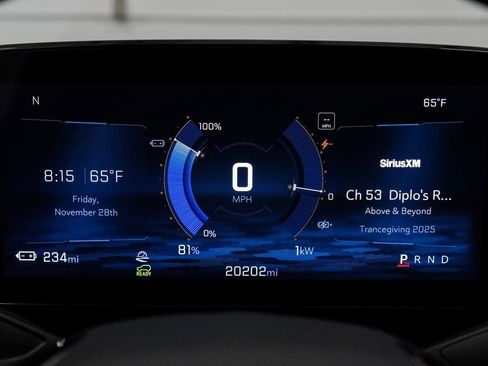 Used 2024 Chevrolet Blazer EV RS image 25