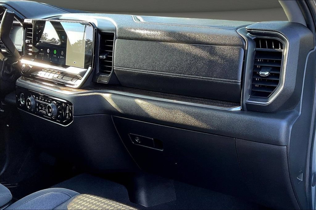 Used 2023 Chevrolet Silverado 1500 RST RWD image 30