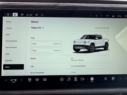 Used 2022 Rivian R1T Adventure image 14