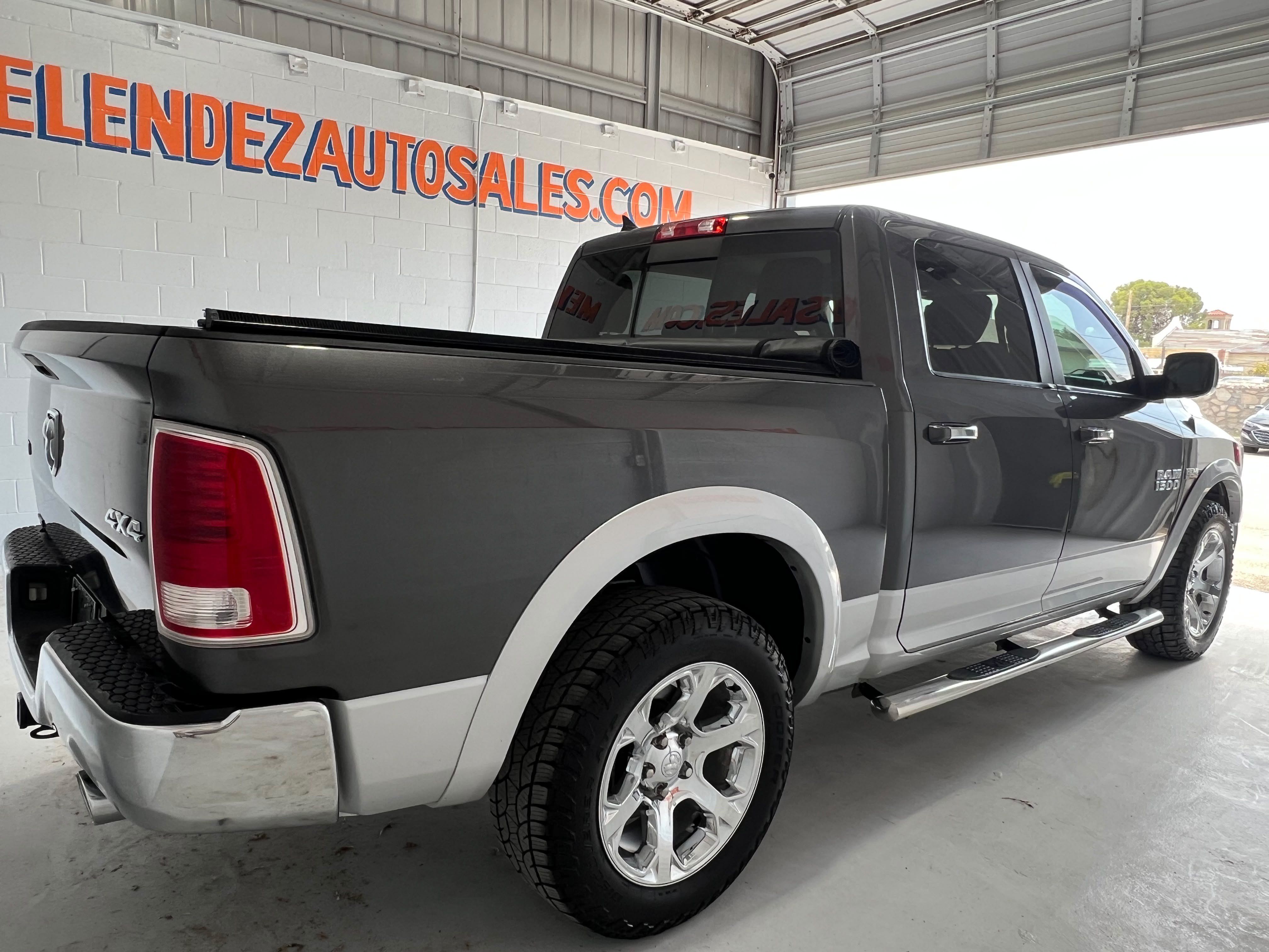 Used 2016 RAM 1500 Laramie w/ Convenience Group AWD/4WD image 6