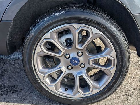 Used 2020 Ford EcoSport Titanium image 19