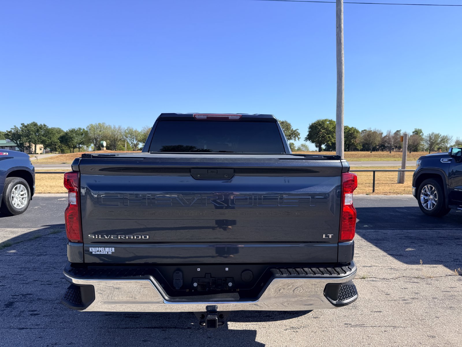 Used 2021 Chevrolet Silverado 1500 LT RWD image 8