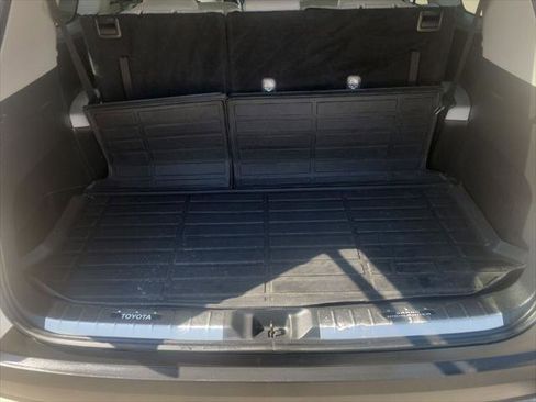 Certified 2024 Toyota Grand Highlander XLE image 68