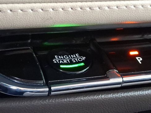 Certified 2022 Lincoln Nautilus Reserve image 27