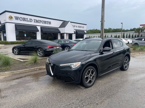 Used 2018 Alfa Romeo Stelvio Sport w/ Quick Order Package 22J Sport AWD/4WD image 50