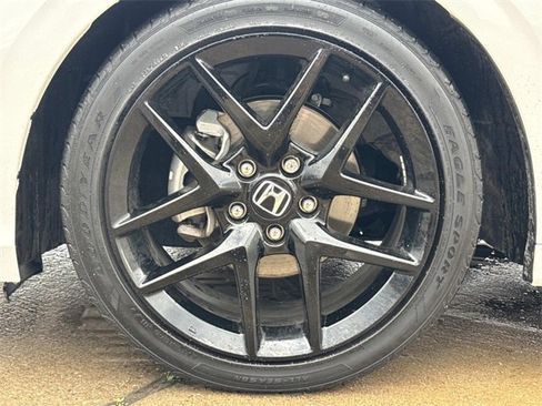 Used 2025 Honda Civic Sport image 6