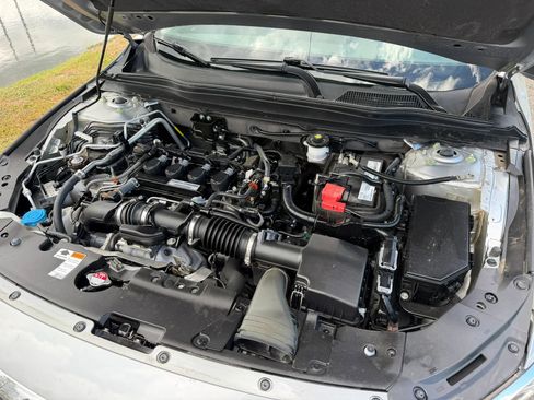 Used 2019 Honda Accord LX image 19