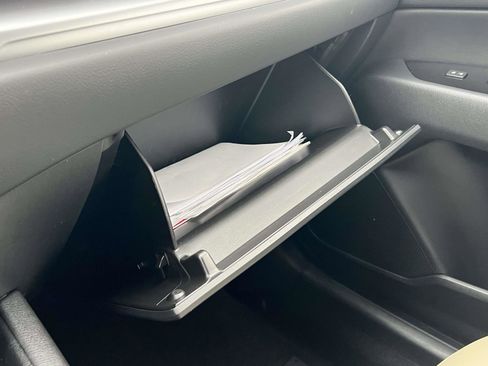 Used 2023 Honda Accord EX image 37