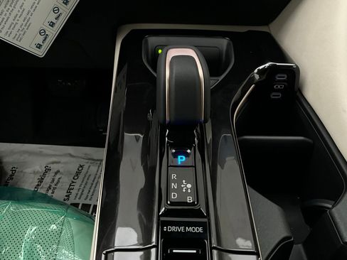 New 2026 Toyota Crown Limited image 26