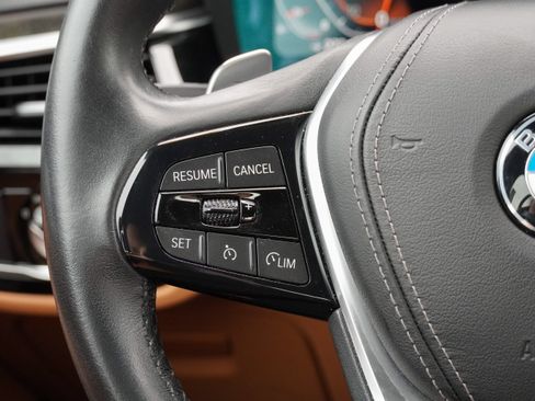 Certified 2023 BMW 530i w/ Premium Package RWD image 19