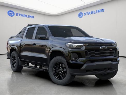 New 2026 Chevrolet Colorado Z71 w/ Midnight Edition image 7