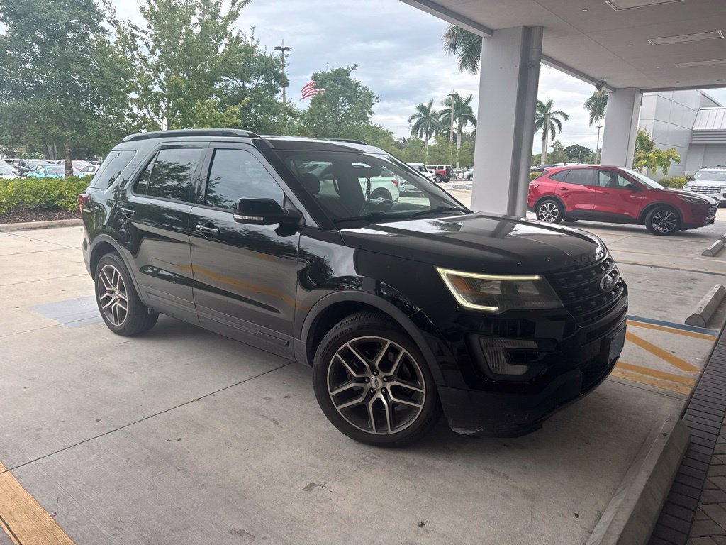 Used 2017 Ford Explorer Sport AWD/4WD image 1