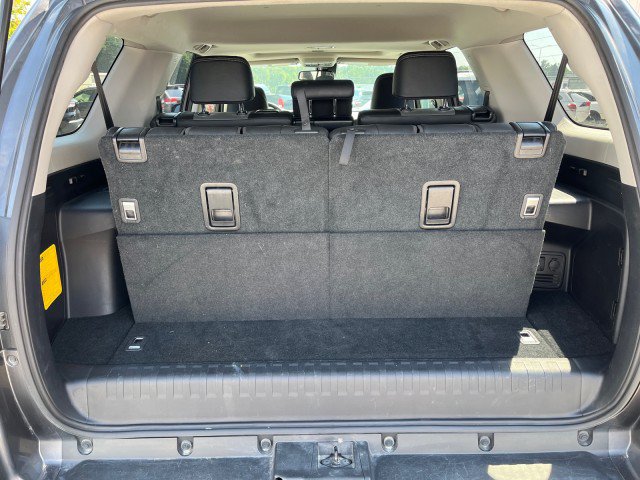 Used 2021 Toyota 4Runner SR5 Premium w/ Moonroof Package AWD/4WD image 17