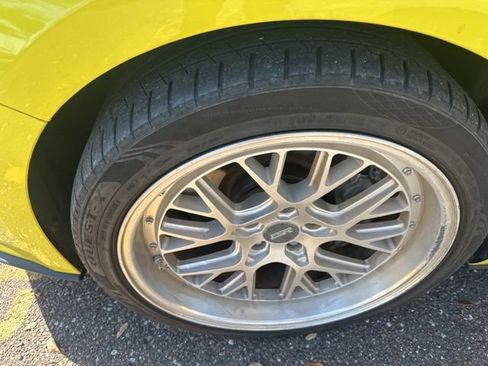 Used 2021 Ford Mustang GT Premium w/ Equipment Group 401A image 8