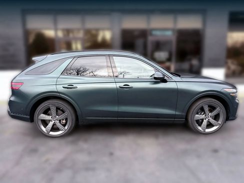 Used 2022 Genesis GV70 3.5T Sport w/ Sport Prestige Package image 5