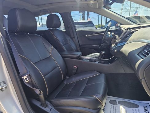 Used 2017 Chevrolet Impala Premier w/ Enhanced Convenience Package FWD image 24