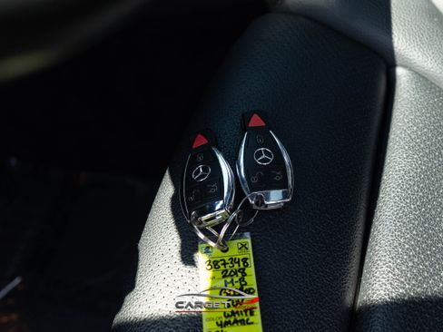 Used 2018 Mercedes-Benz GLC 300 4MATIC Coupe image 52