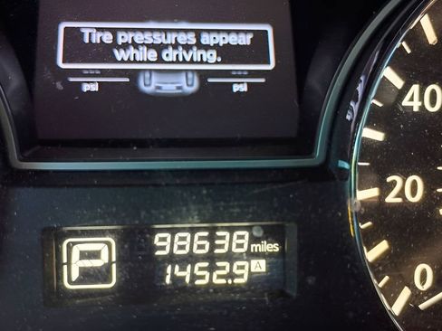 Used 2015 Nissan Altima 2.5 SL FWD image 27