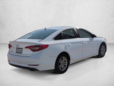 Used 2016 Hyundai Sonata SE FWD image 5